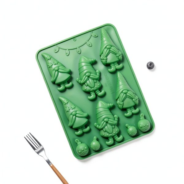 Apiocmy Christmas Gnome Silicone Candy Mold-6