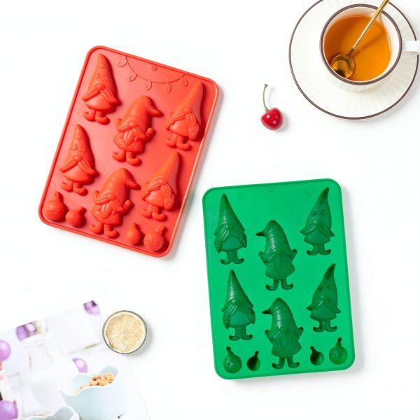 Apiocmy Christmas Gnome Silicone Candy Mold-4