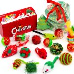 CHIWAVA 17 Christmas Cat Toy Bag Set - Plush, Plastic and EVA Toys-0